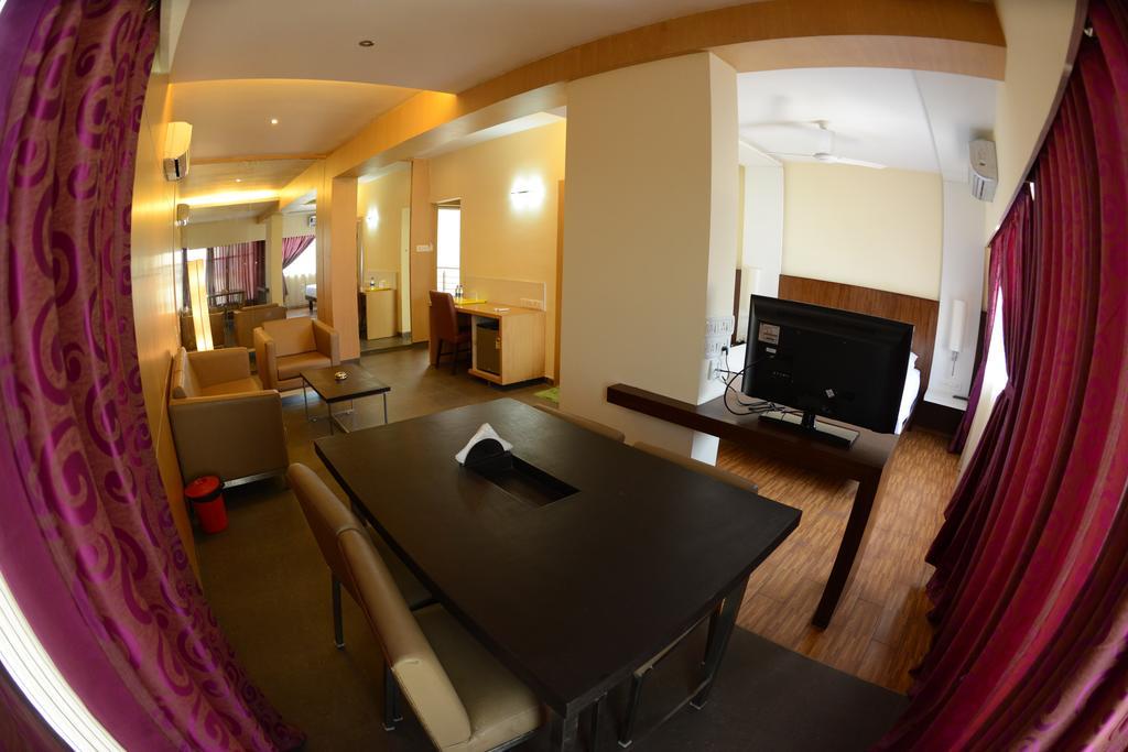 Hotel Ayush International Mangalore Eksteriør bilde